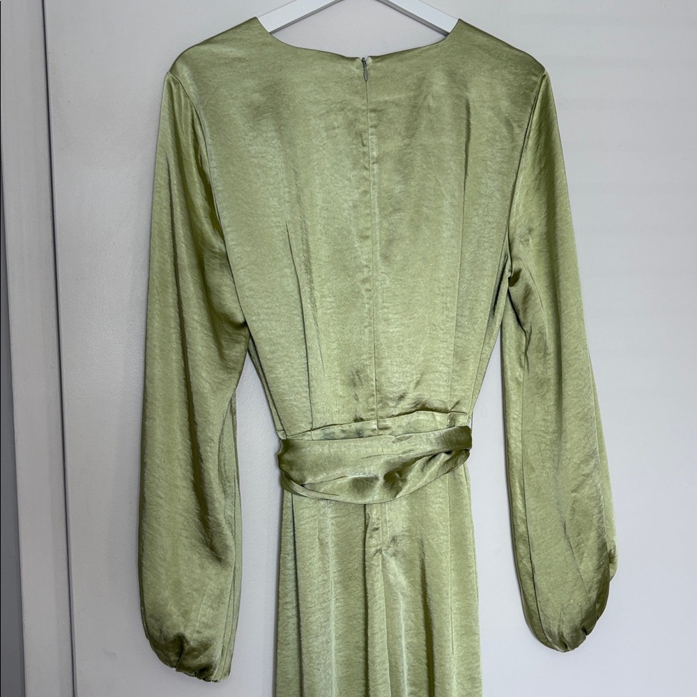 Revolve Elliatt Kai Maxi Dress in Avocado Green Size Medium - Picture 8 of 10